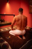 614764250: Chico busca chica en Murcia