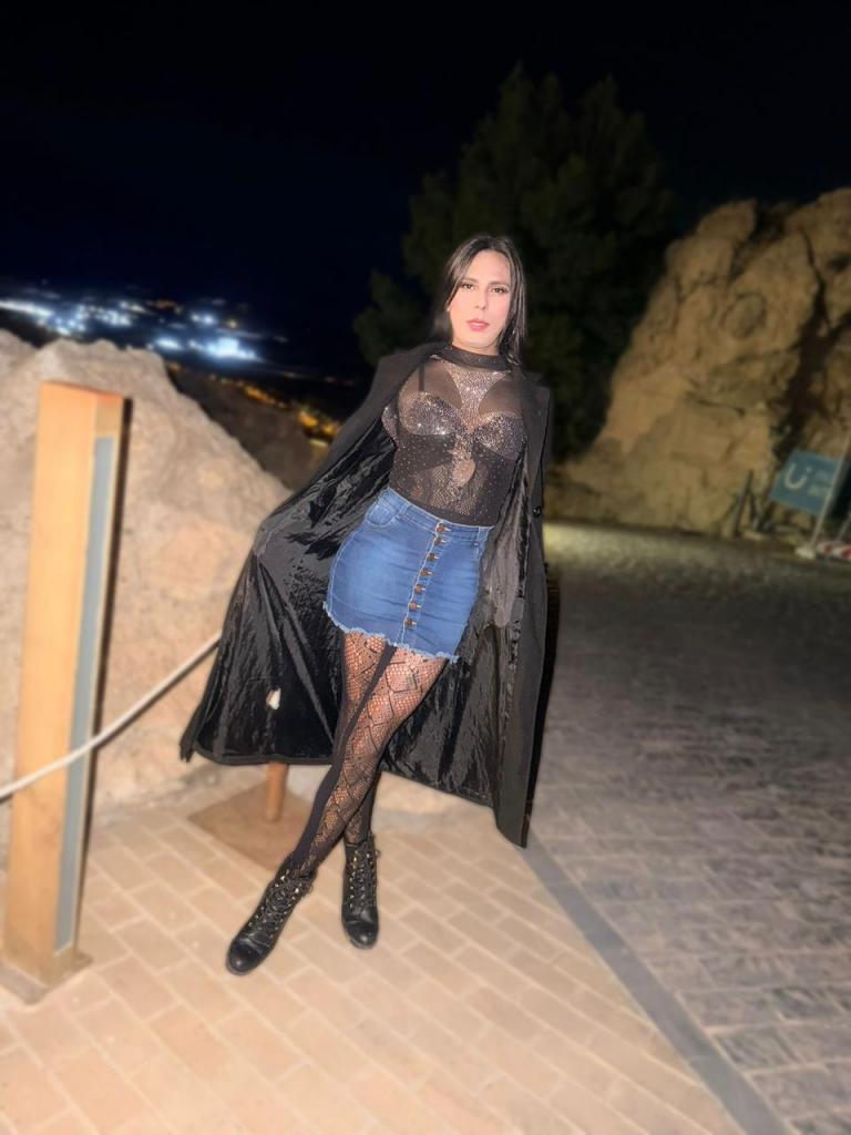 609425410: Transexual en Madrid