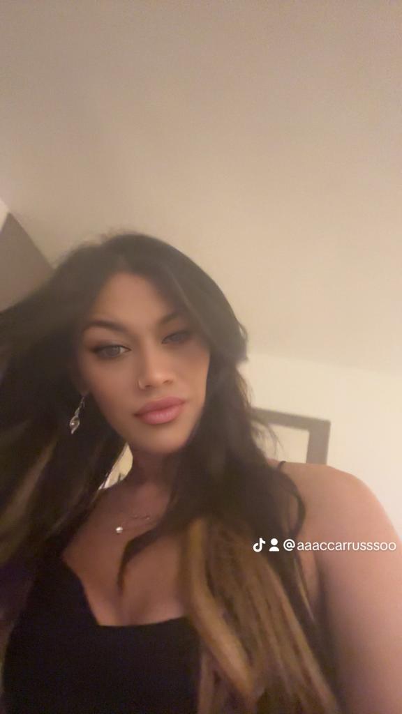 Chica busca chico en Cádiz: 