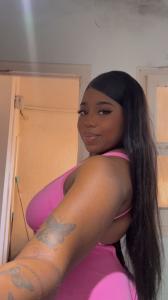 643069644: Chica busca chico en Sevilla