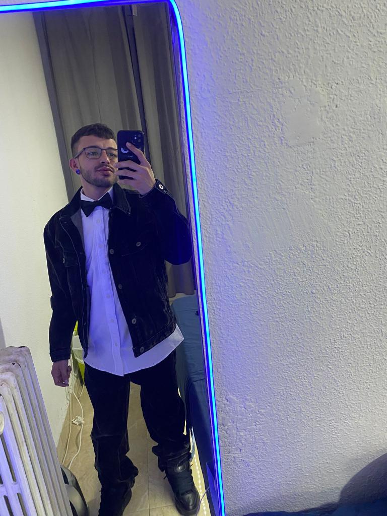 674659551: Chico busca chica en Madrid