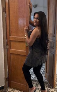 667095739: Transexual en Barcelona