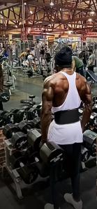 631189819: Chico busca chica en Madrid