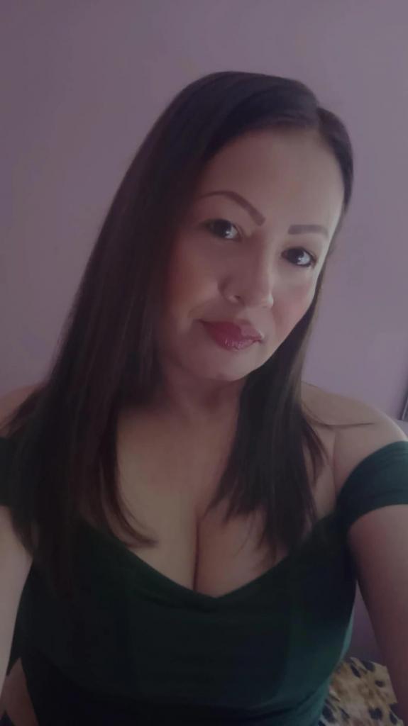 Chica busca chico en Pontevedra: 