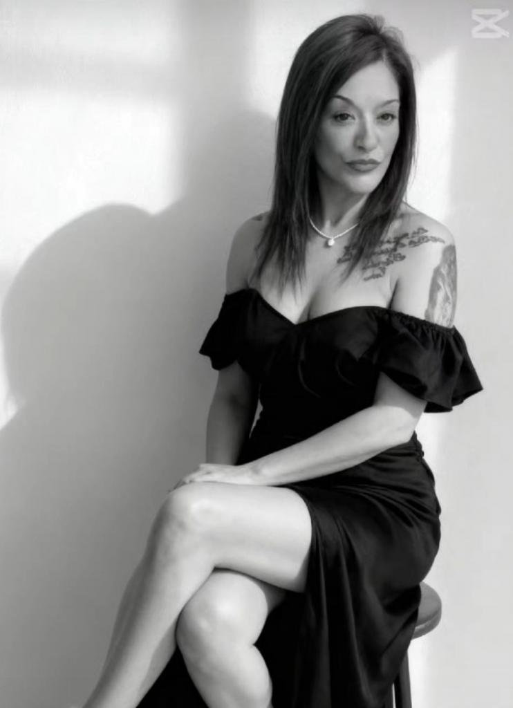 672863020: Chica busca chico en Valencia