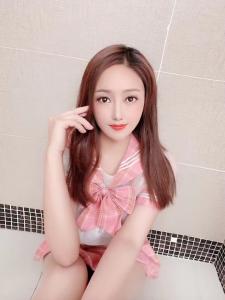 697224500: Chica busca chico en Valencia