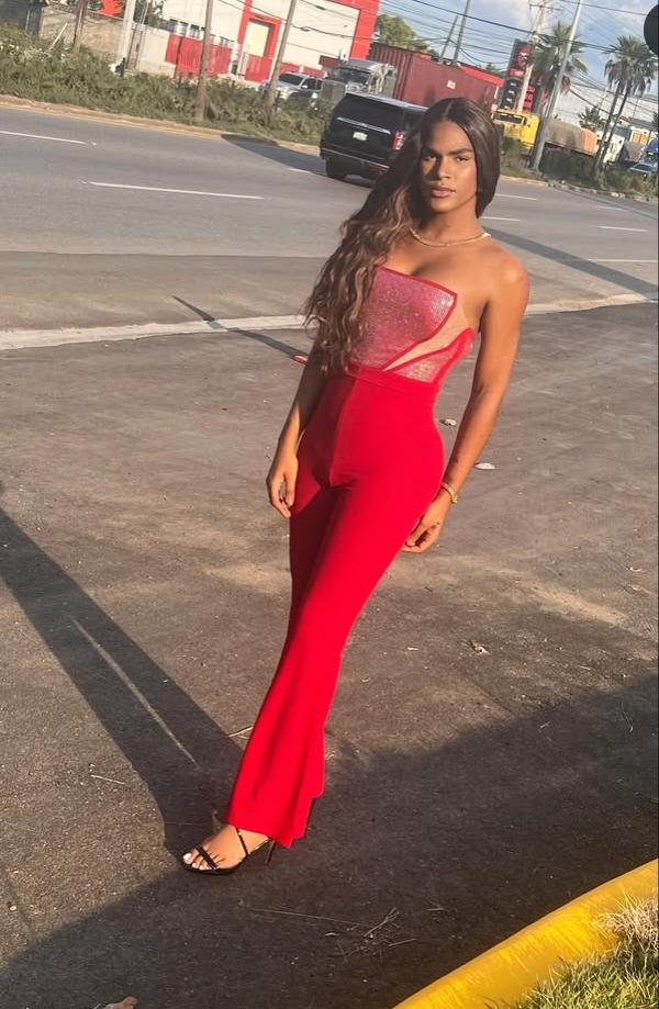 647672826: Travesti en Barcelona