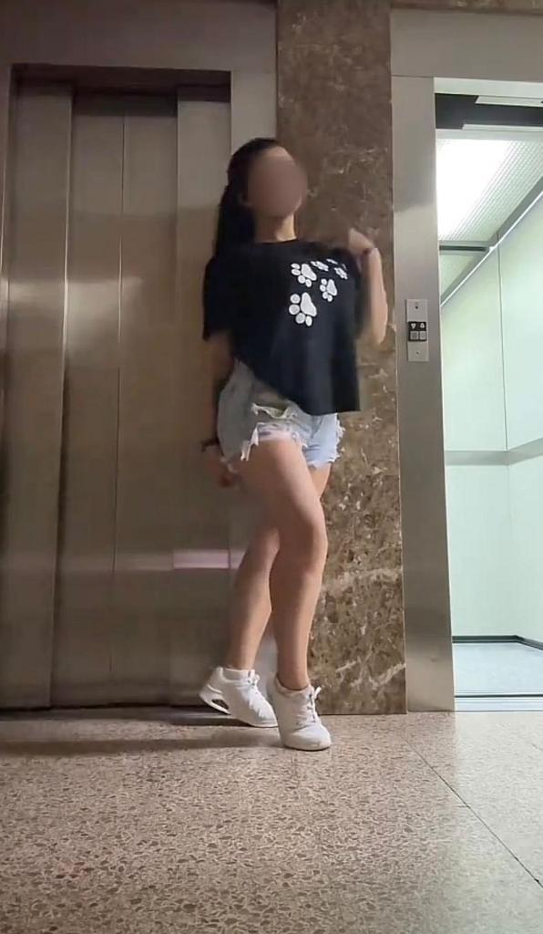 Chica busca chico en Mallorca: 