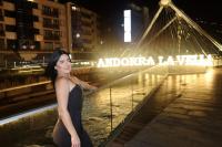 653565836: Chica busca chico en Álava