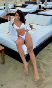 664214945: Chica busca chico en Alicante