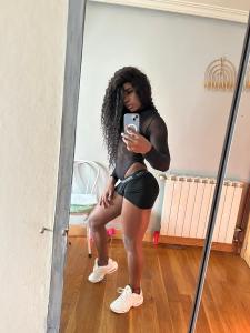 679787305: Travesti en Cantabria