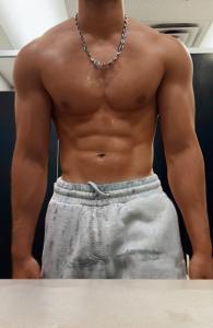 651806430: Chico busca chica en Madrid