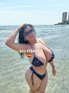 623476654: Chica busca chico en Cantabria