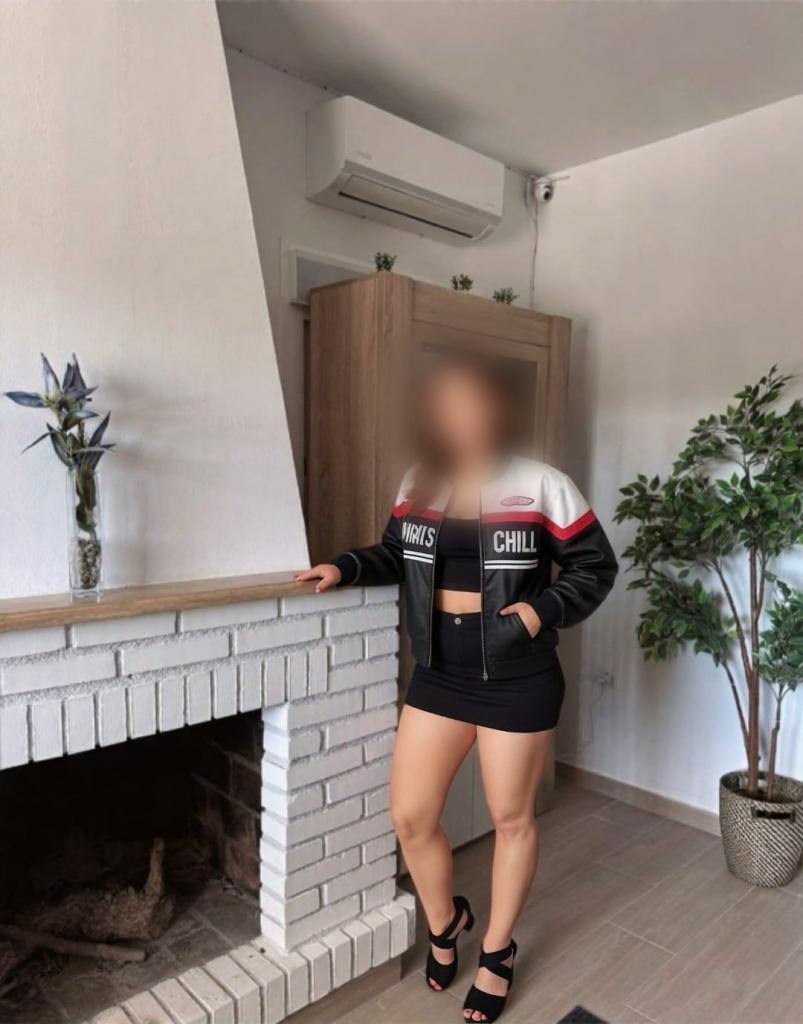 614977806: Chica busca chico en Zaragoza
