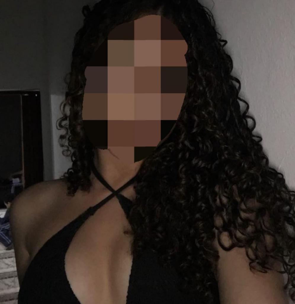 632613099: Chica busca chico en Barcelona