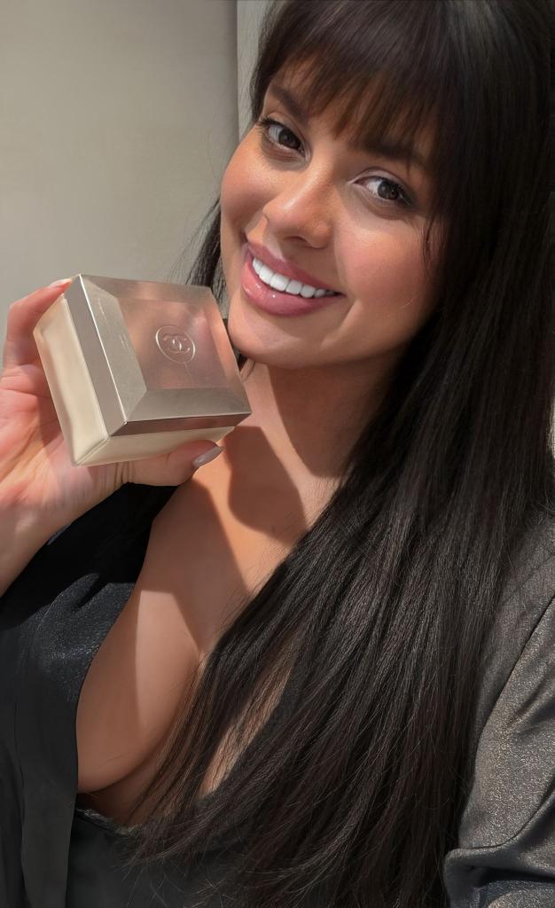 Chica busca chico en Barcelona: Chica busca chico