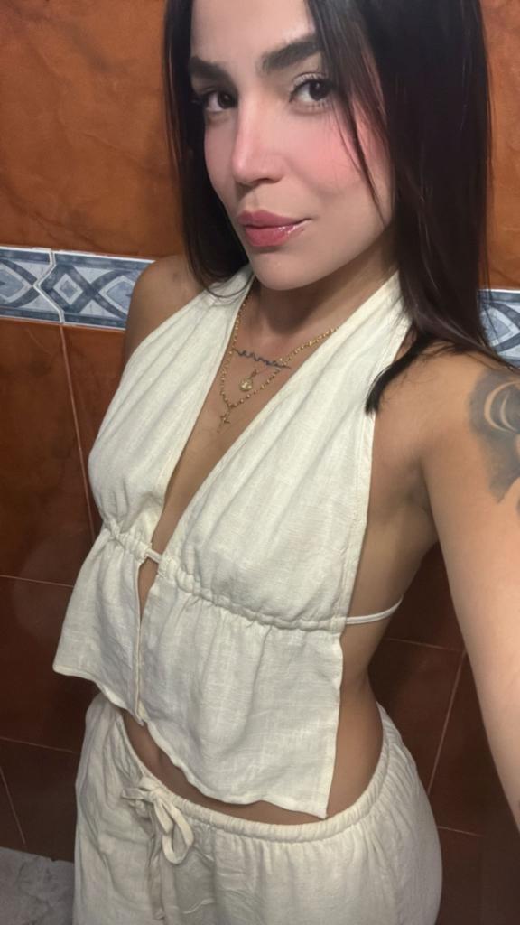 Chica busca chico en Málaga: Chica busca chico