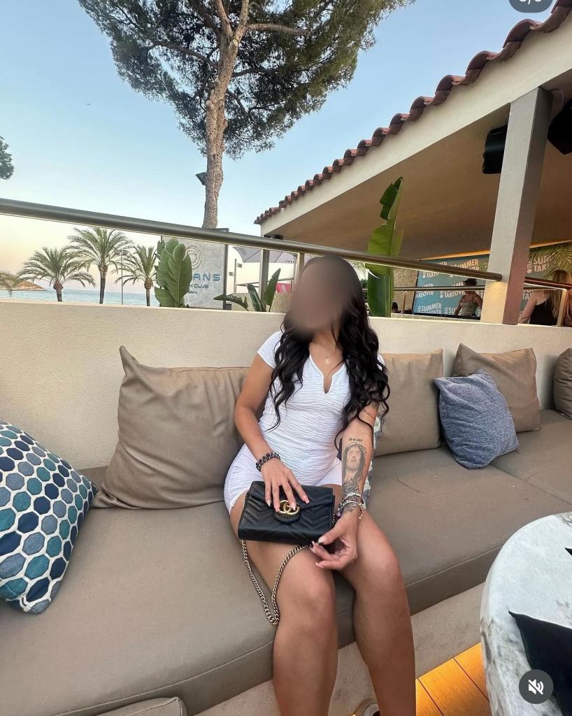 Chica busca chico en Almería: Chica busca chico