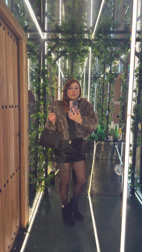 Chica busca chico en Almería: 