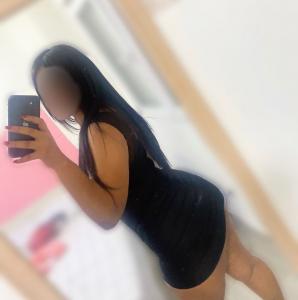 627572377: Chica busca chico en Madrid