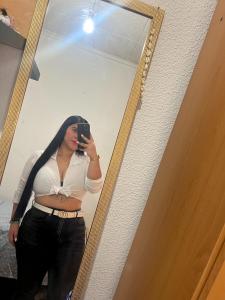 614705216: Chica busca chico en Alicante