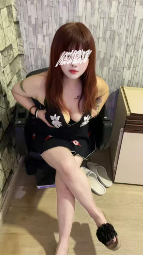 Chica busca chico en Madrid: Chica busca chico