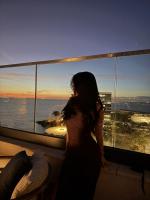 610332215: Chica busca chico en Ibiza