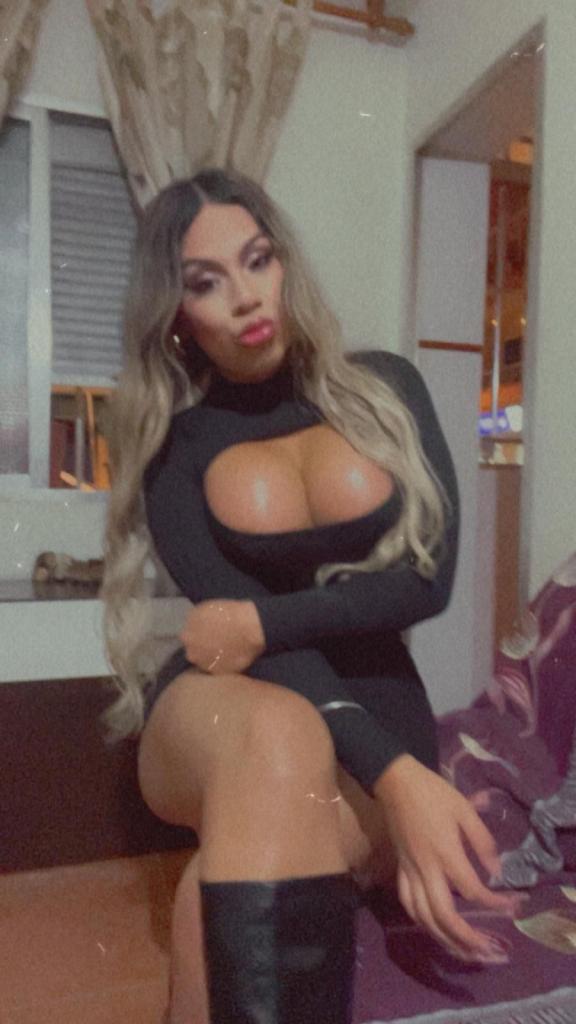 694233155: Travesti en Alicante