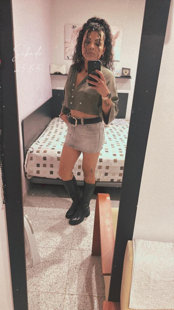 692471656: Transexual en Barcelona