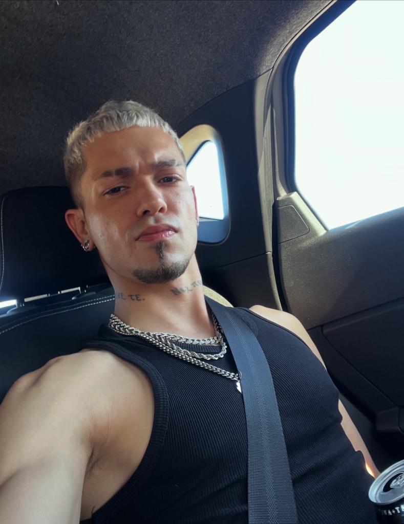 645109802: Chico busca chica en Albacete