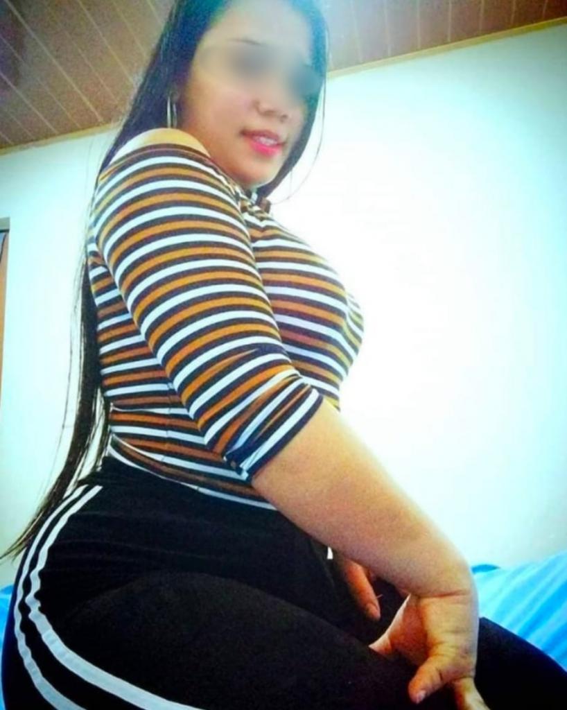 632255371: Chica busca chico en Cantabria