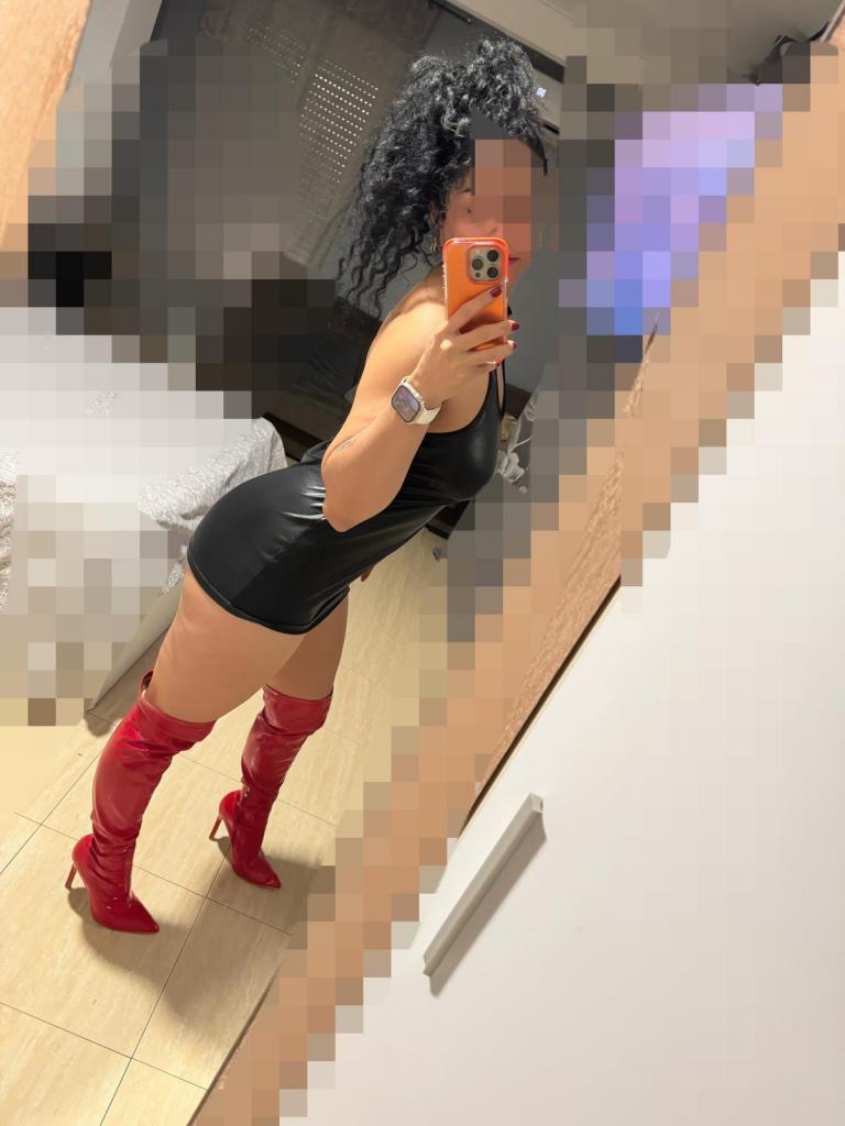 603562965: Chica busca chico en Granada