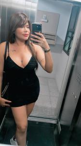 613830783: Chica busca chico en Gerona