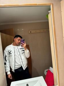 613856352: Chico busca chica en Asturias