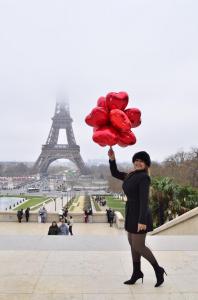 685882766: Chica busca chico en Sevilla