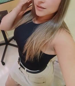 613394280: Chica busca chico en Murcia