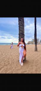 663442879: Chica busca chico en Las Palmas