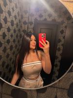 615217192: Chica busca chico en Barcelona