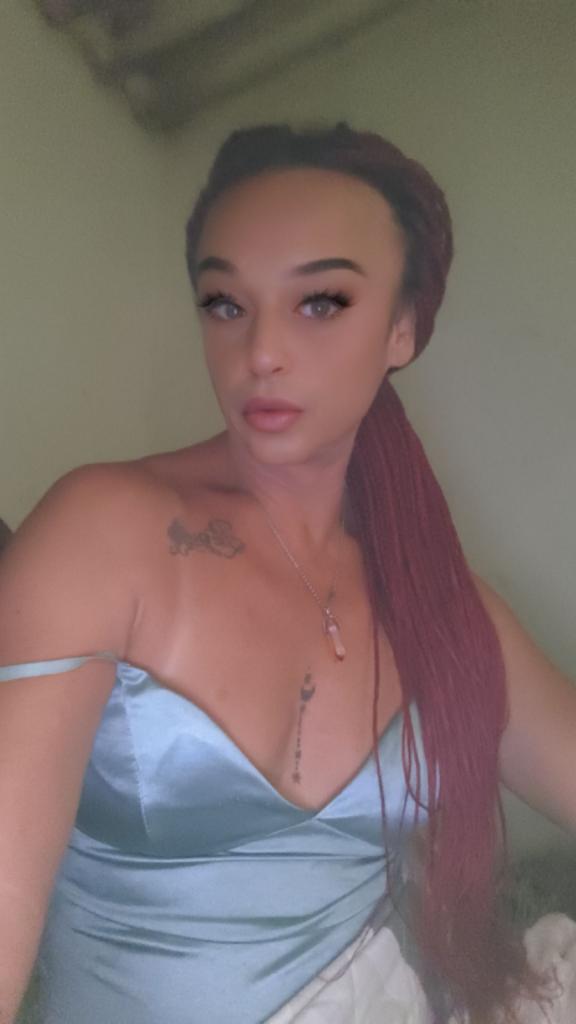 642411108: Travesti en Cádiz