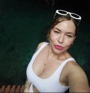 673603660: Chica busca chico en Málaga