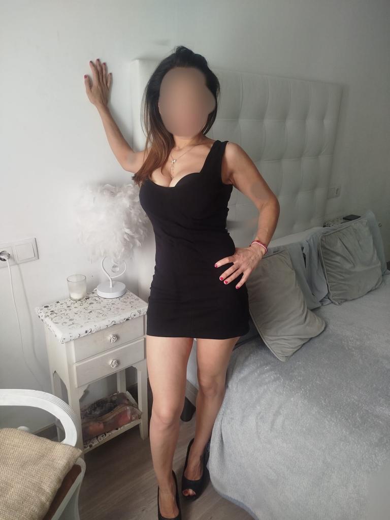610745371: Chica busca chico en Zaragoza