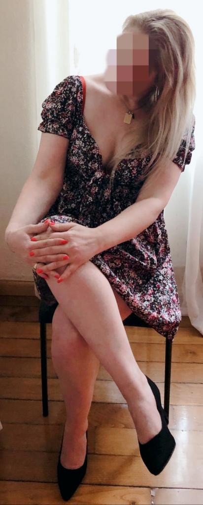 678369047: Chica busca chico en Asturias