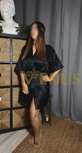 623976940: Chica busca chico en Barcelona