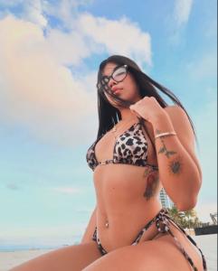 663107696: Chica busca chico en Las Palmas