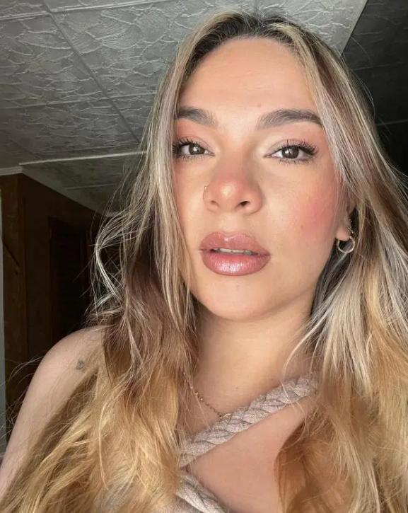 672970795: Chica busca chico en Burgos