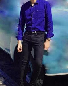 633462566: Chico busca chica en Barcelona