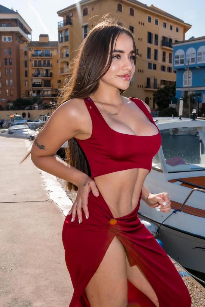 Chica busca chico en Tenerife: 