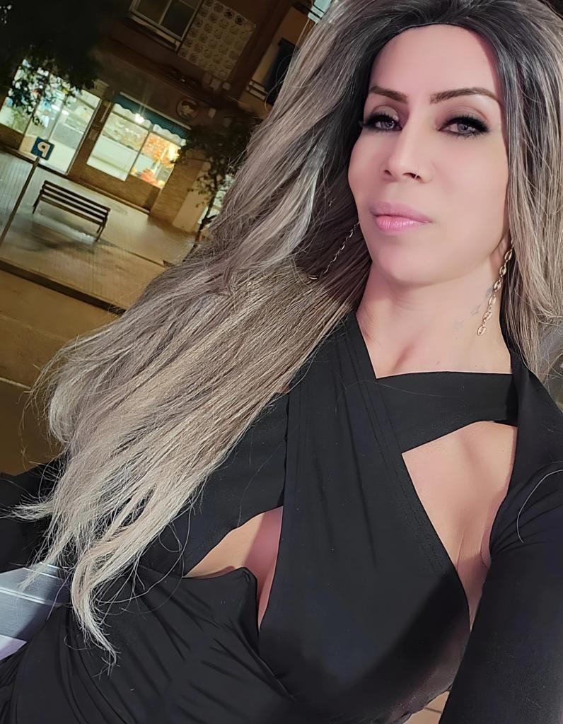 631825988: Transexual en Valencia