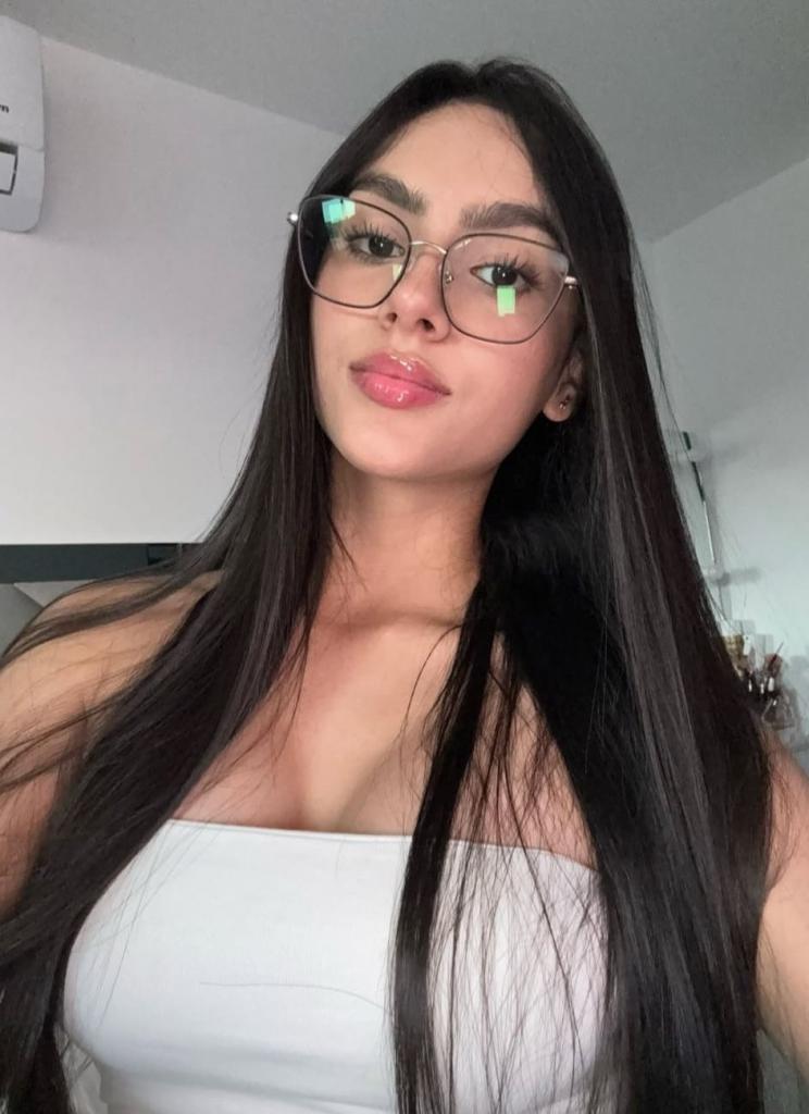 624874343: Chica busca chico en Lugo