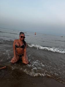 653726104: Chica busca chico en Granada